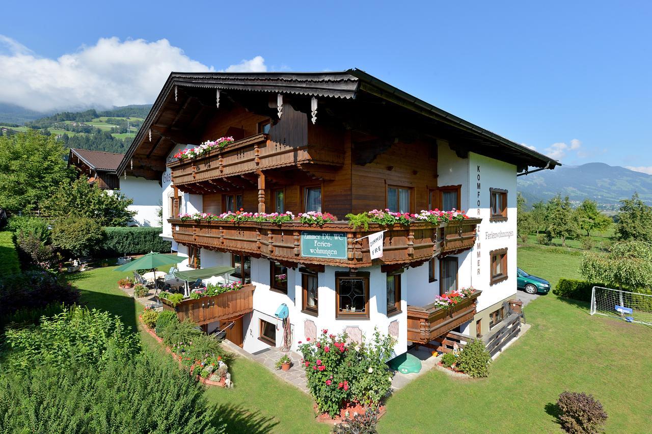 Haus Schroll Apartment Ried im Zillertal Exterior foto